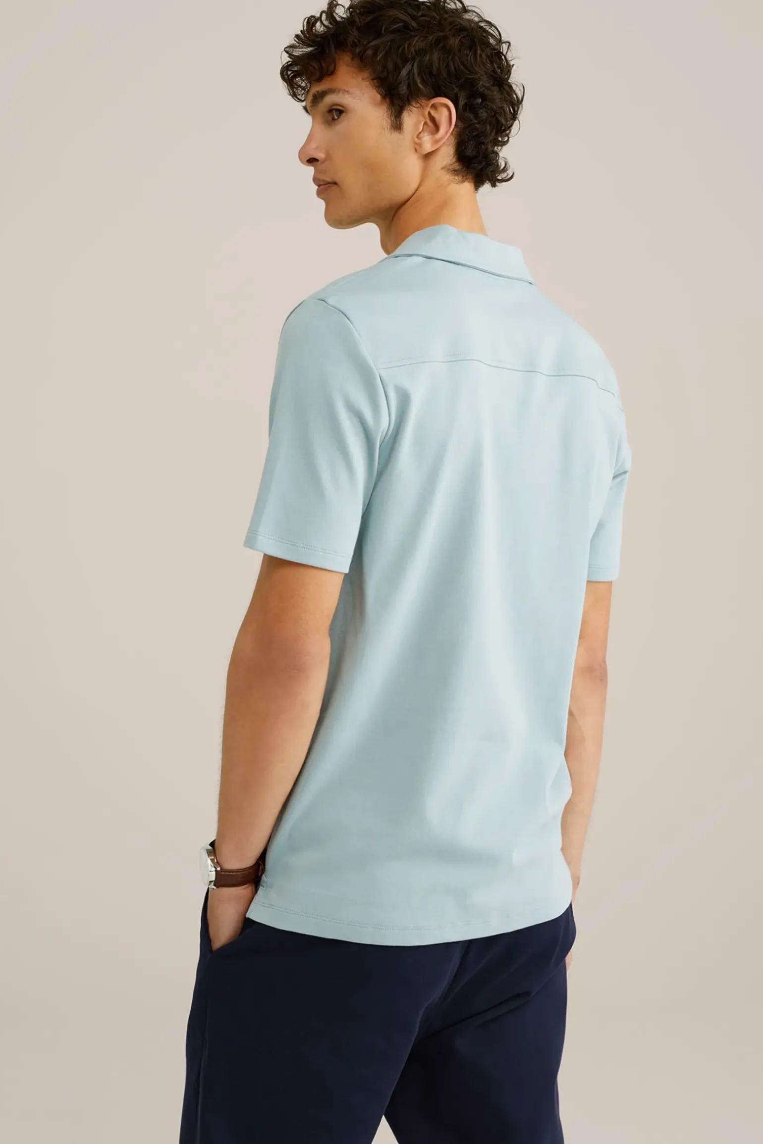 slim fit polo