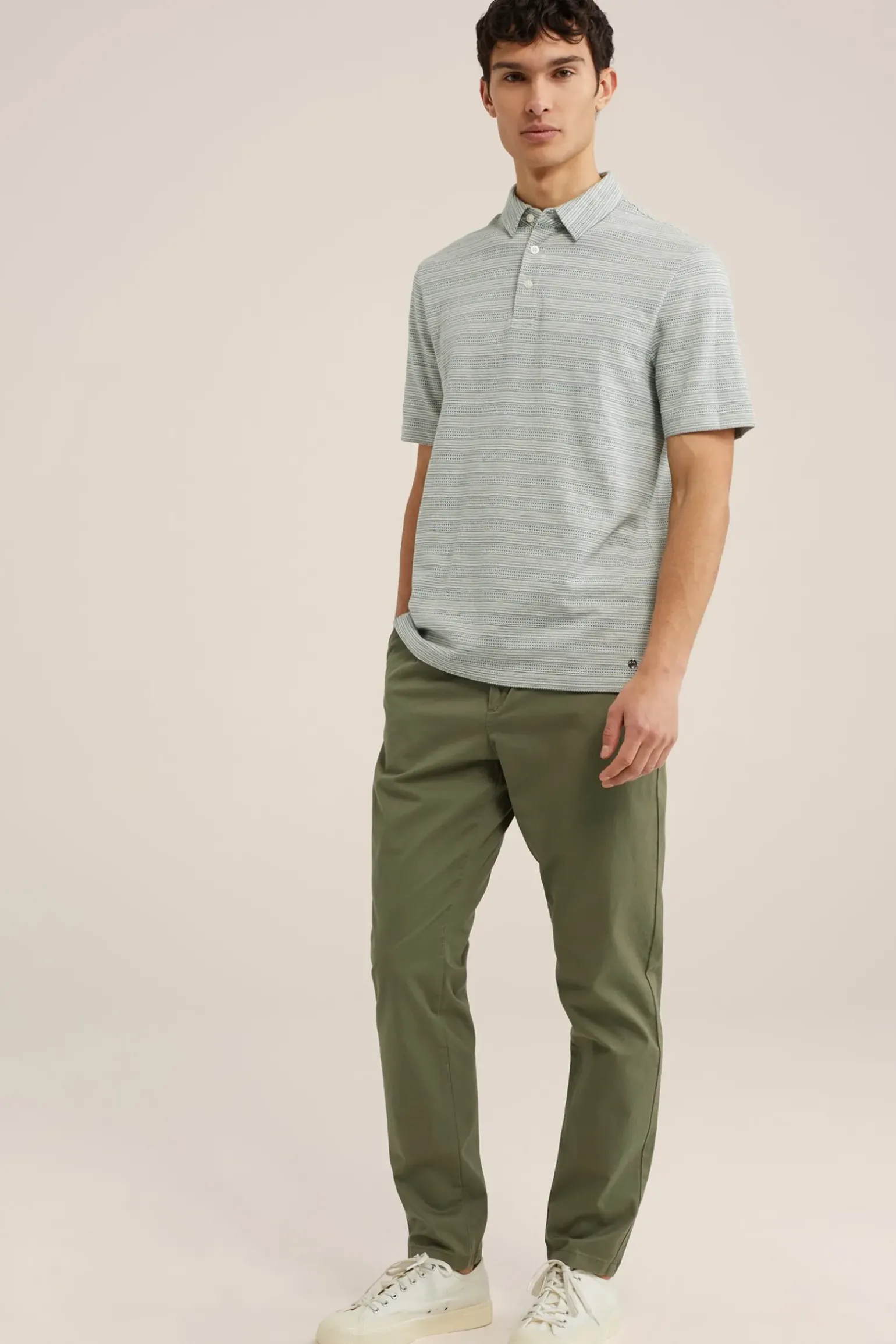 tapered fit chino met stretch