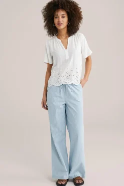 top met embroidery