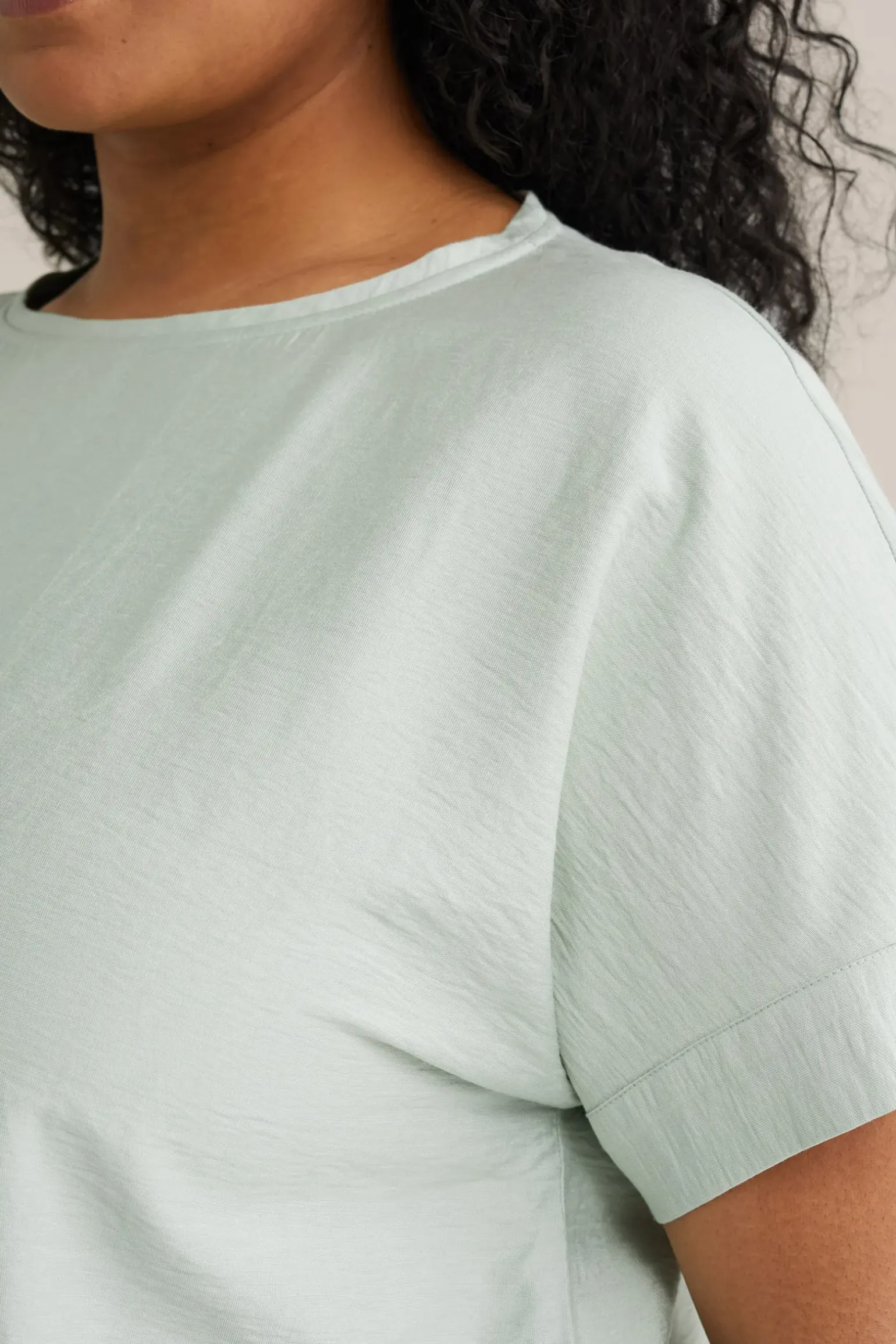 top met strikdetail - Curve