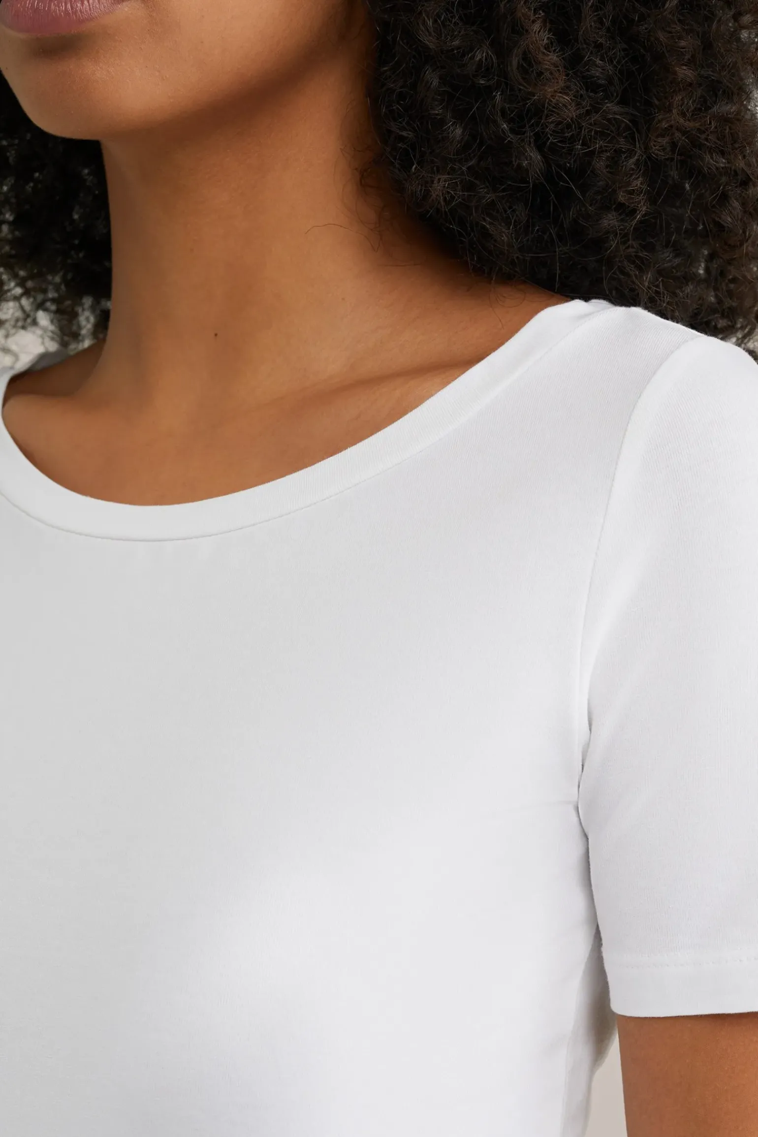 T-shirt met boothals