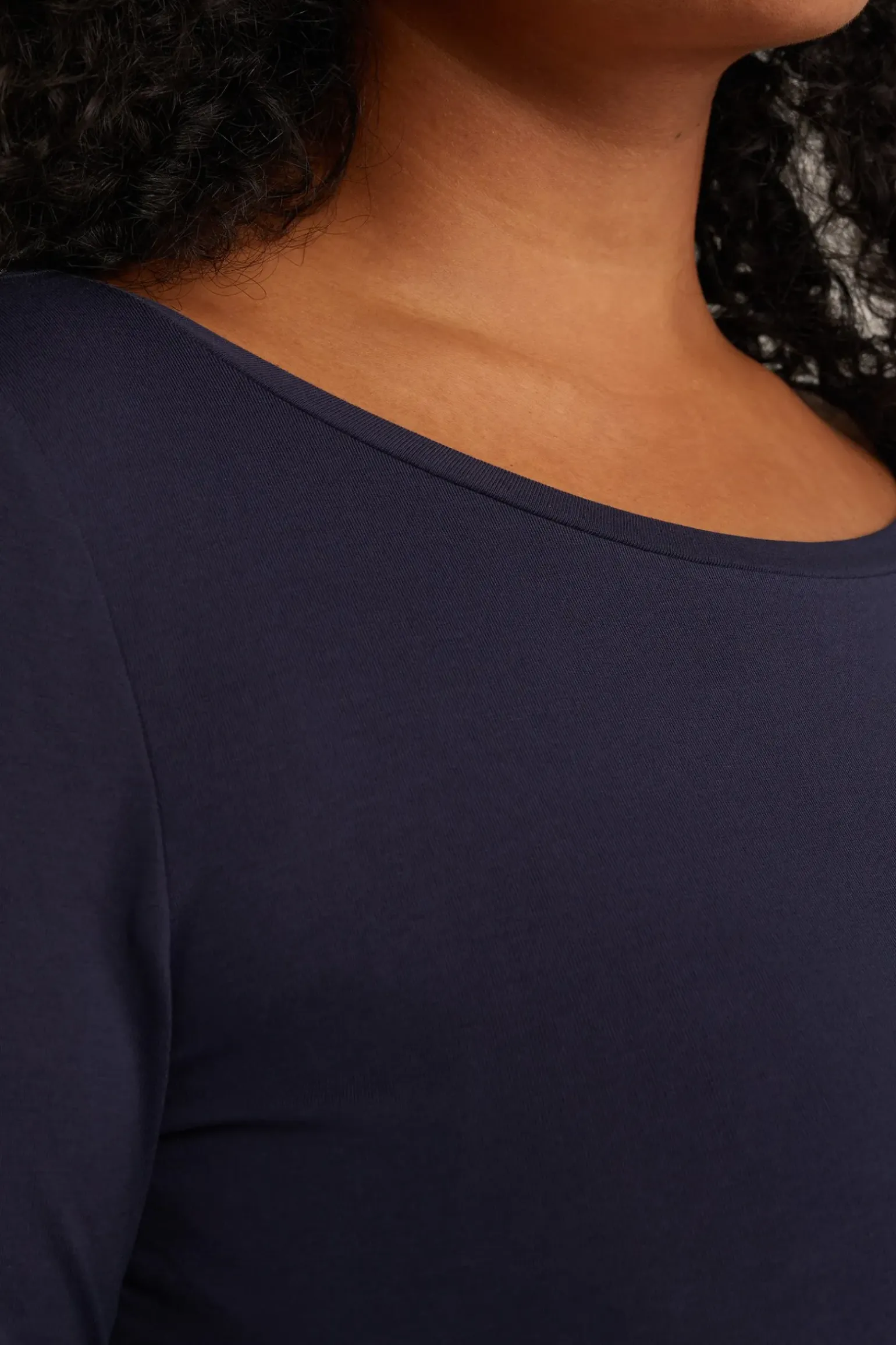 T-shirt met boothals- Curve