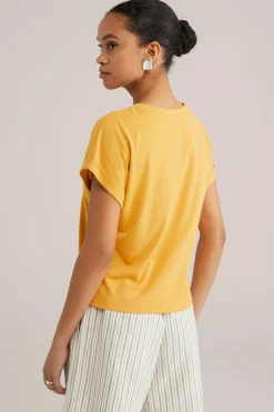 T-shirt met knoopdetail