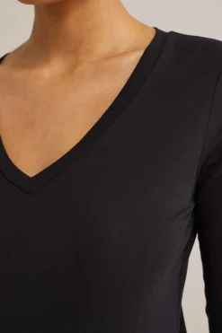 T-shirt met V-hals