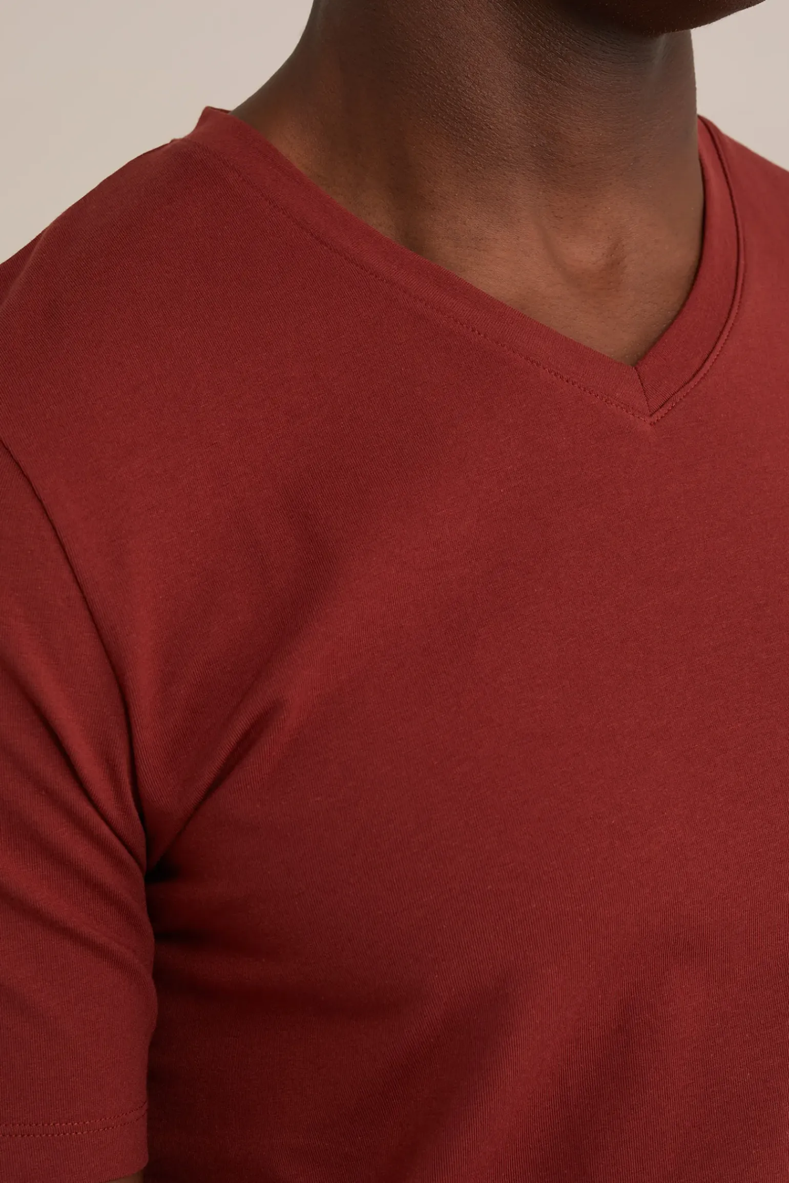 T-shirt met V-hals