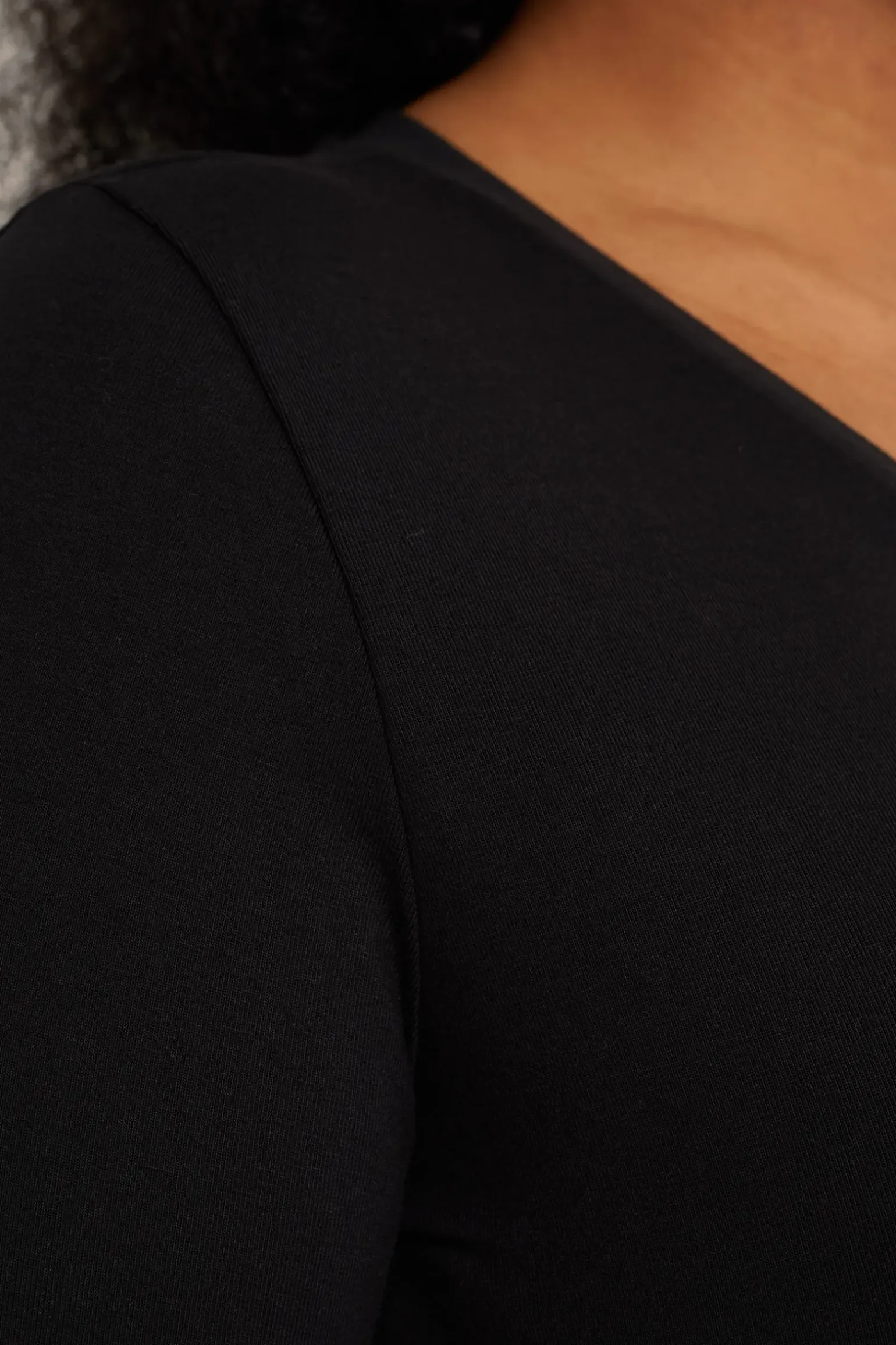 T-shirt met V-hals - Curve