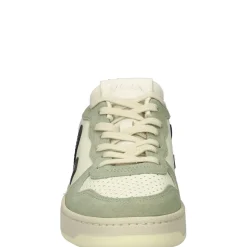 V-10 unisex sneaker